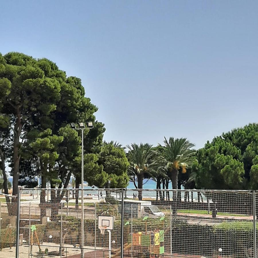 CAMBRILS 1ª Línea Playa Apartment Ngoại thất bức ảnh